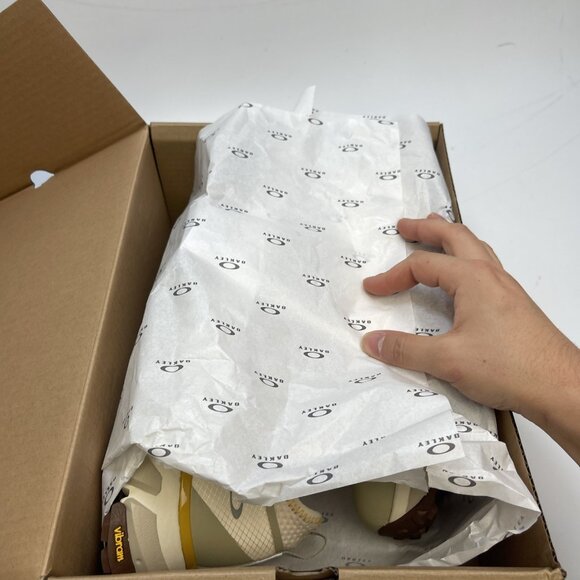 Y2K Oakley Light Shield Men’s Shoes White/Grey/Yellow Size 9.5 Athletic Sneakers - Picture 12 of 13